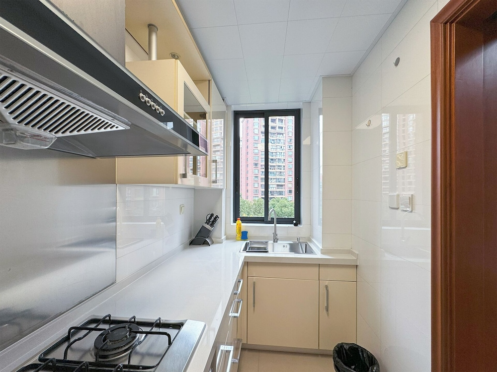 Tyms 3BR 2BA Apt  Gubei Fully Furnished