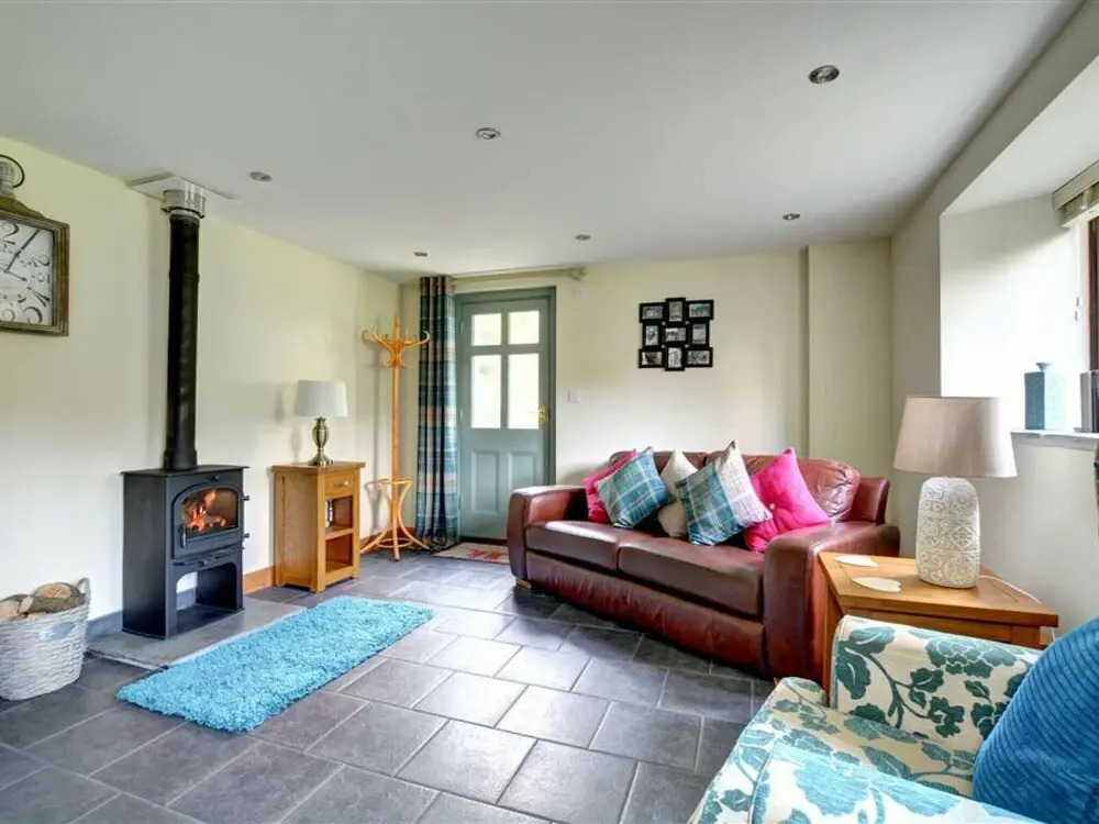 Comfortable Home for a Romantic Stay in a Beautiful Place
