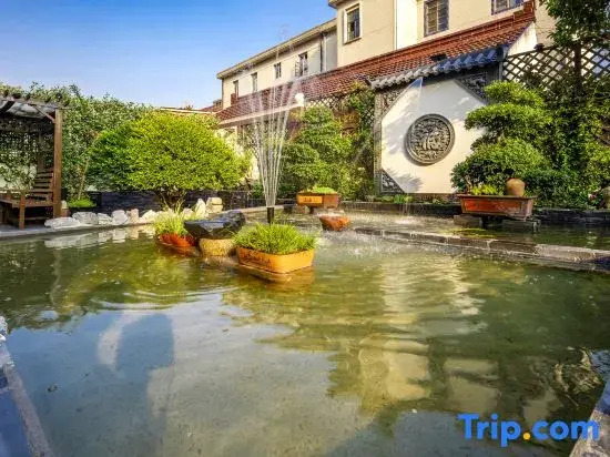Zhang's Garden Hostel