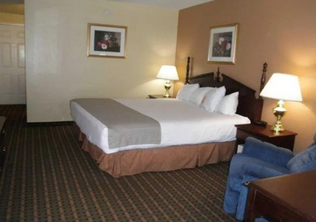 Best Western Wyota Inn