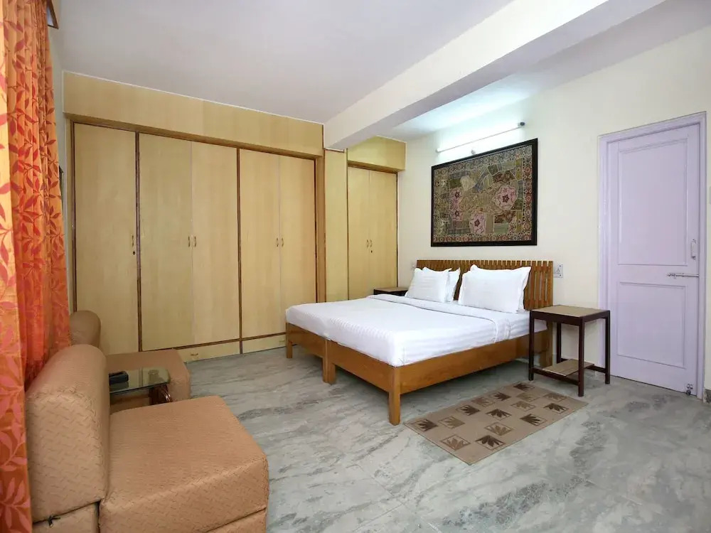 OYO 9839 Home Cozy 3BHK Sanjauli