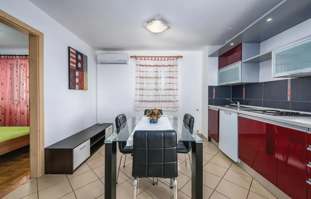 Awesome Home in Barban With Wifi and 2 Bedrooms