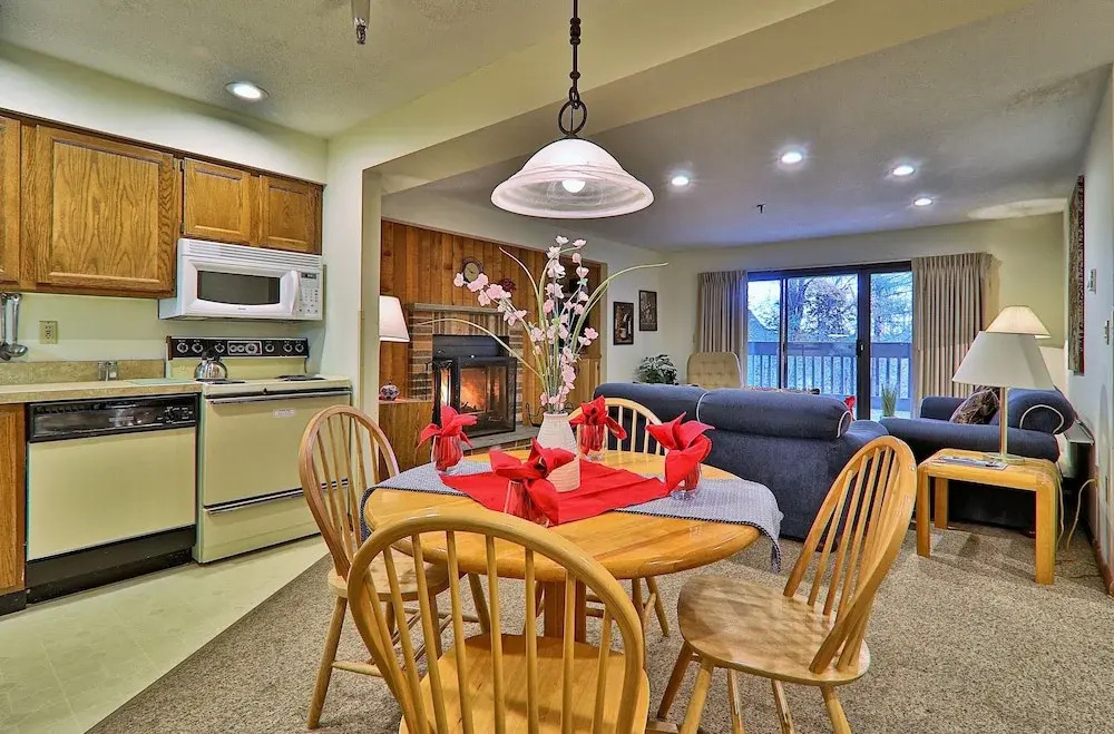 Mg 3b02 - Wow. Can You Get Any Closer? 1br/1ba Sleeps 4