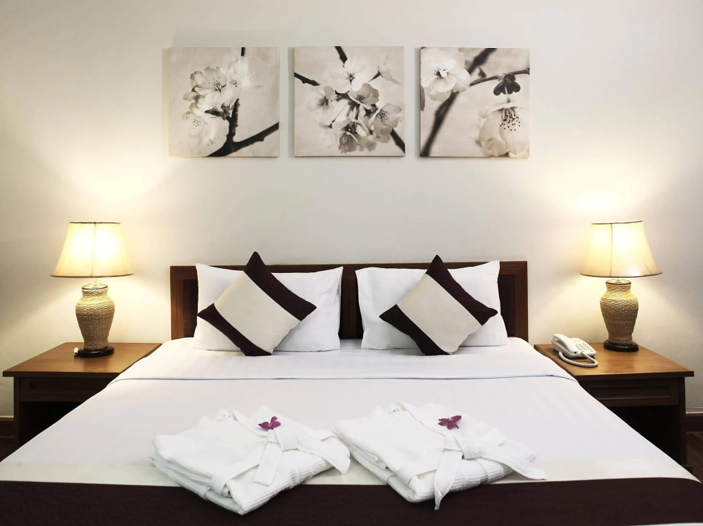 TK Palace Hotel & Convention Bangkok