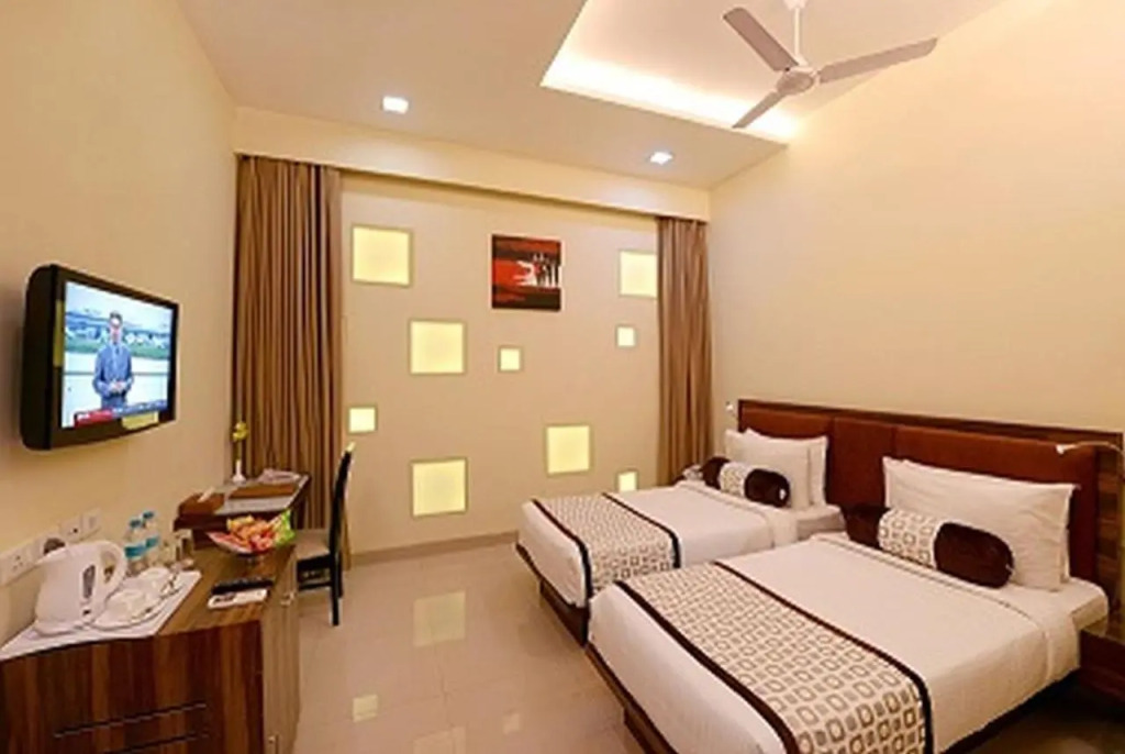 Vijaya Tej Clarks Inn
