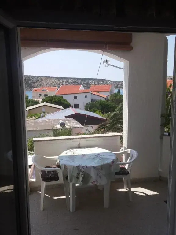 Apartments Lončar