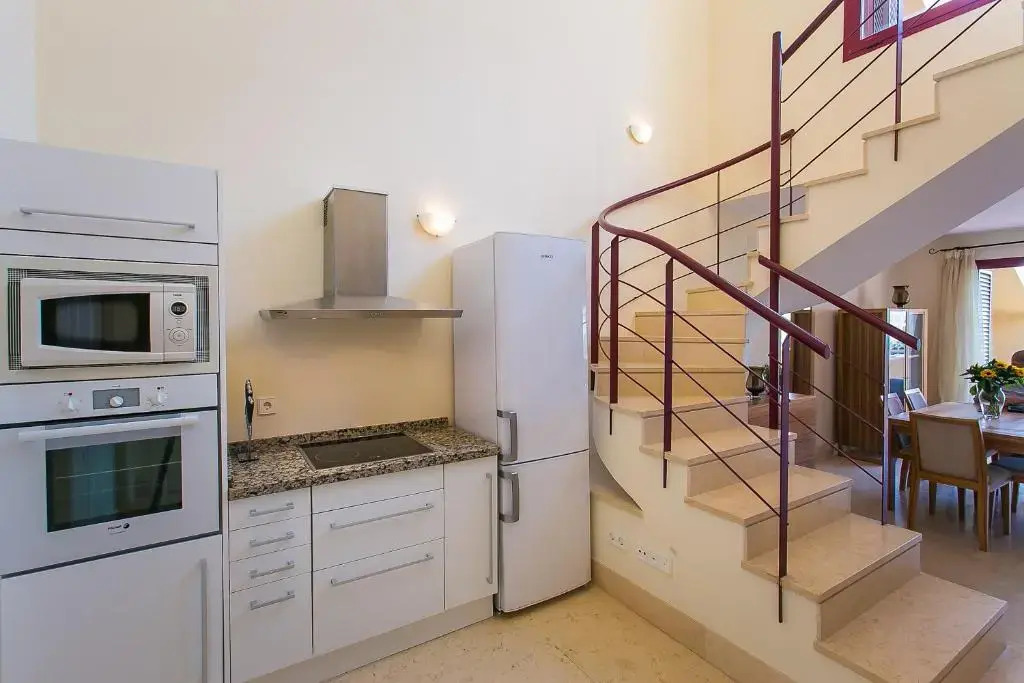 Sotogrande Marina 3 Br Duplex With Large Terrace