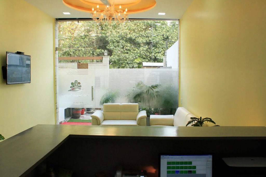 The Asian Suites B 583 Huda Metro