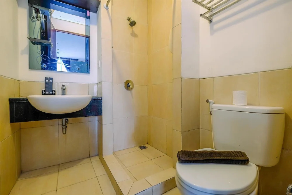 Cozy Living Studio Apartment Mangga Dua Residence Near Itc Mall