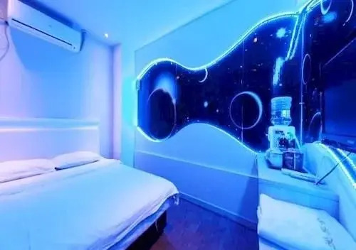 Qingdao Aibinshe Hotel