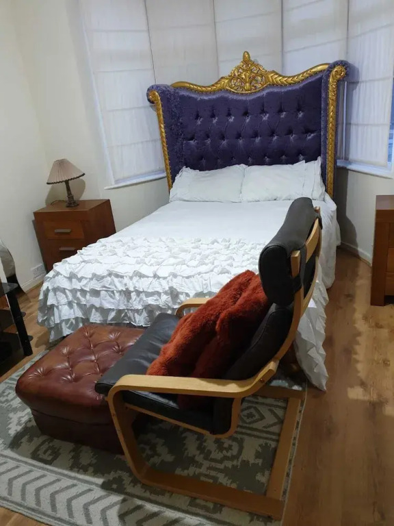 Beautiful Homes - Holyhead Road
