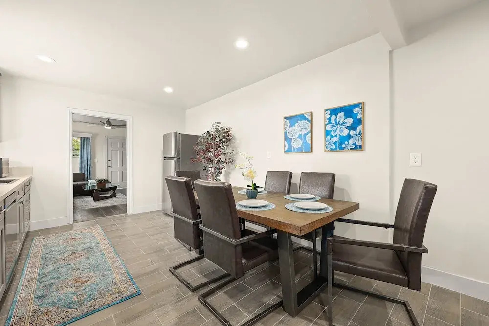 Stylish & Charming 15min to Downtown LA