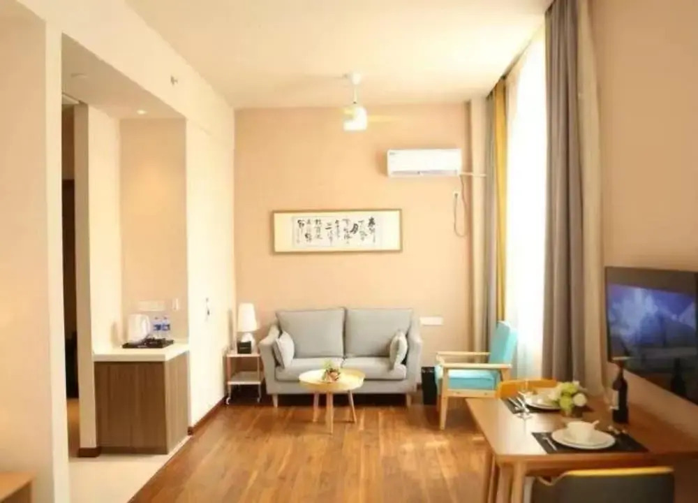 Greenland Kang Young Hotel