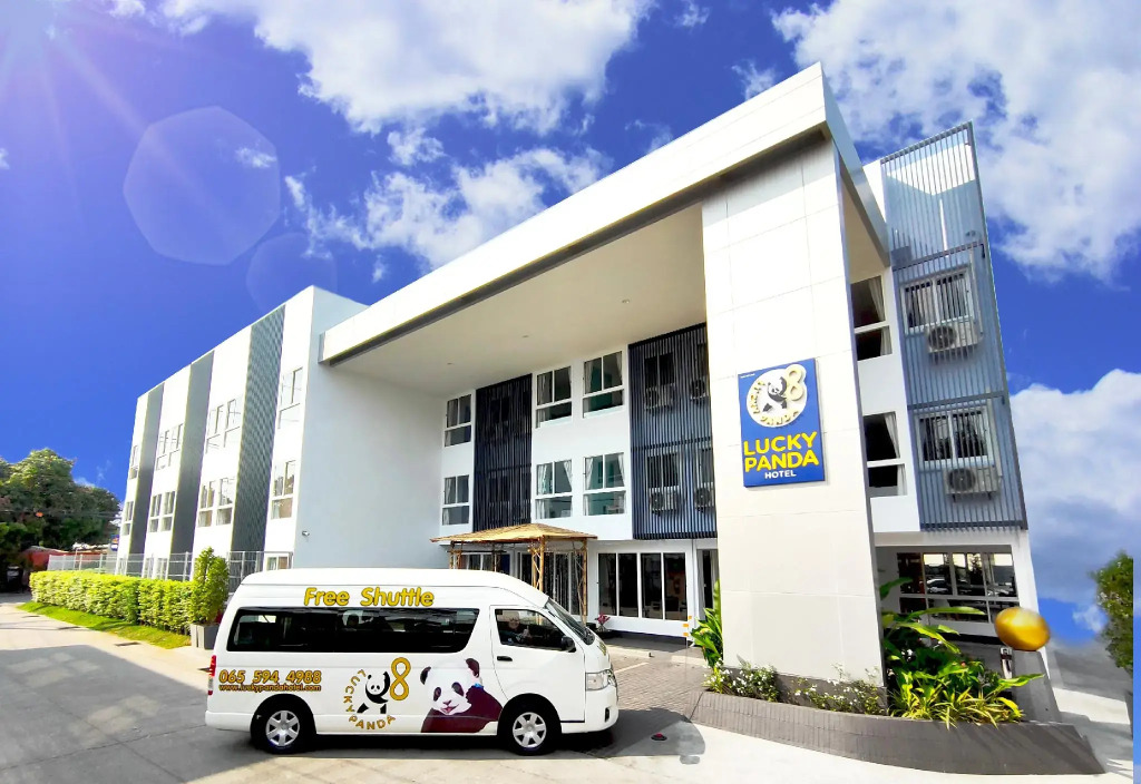 Lucky panda Hotel