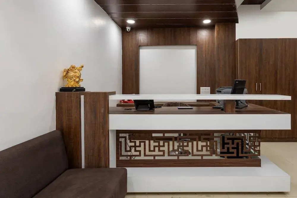HOTEL SMR Palace