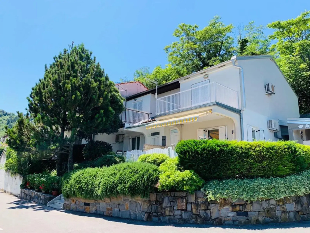 Villa Yadranka with Sea view