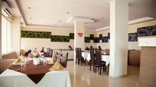 Hotel Virgo Prism