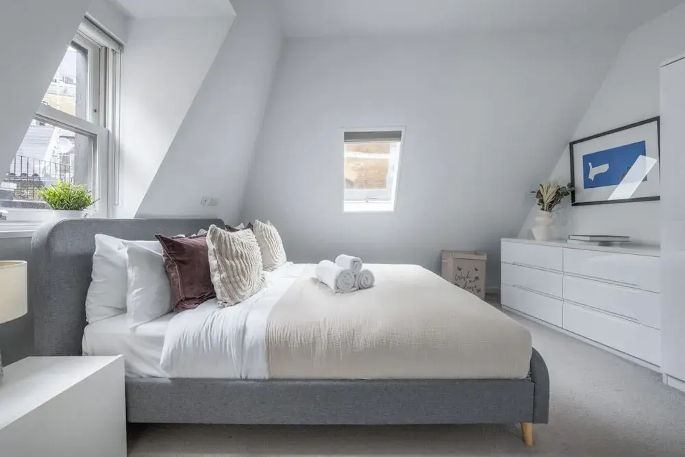Chic 1BR Close to Tower & Thames