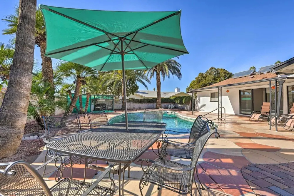 Glendale Home w/ Pool, 12 Mi to Downtown Phoenix