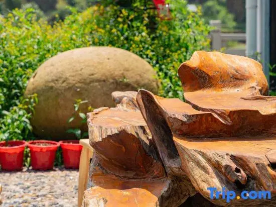 WilderRange · CreekSide Retreat (Maling Ancient Trail)