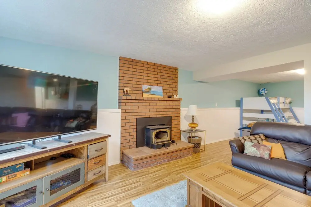 Rockaway Beach Vacation Rental: Walk to Ocean