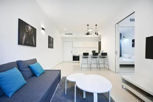 Alenby 29-High-Class Living In City By The Beach