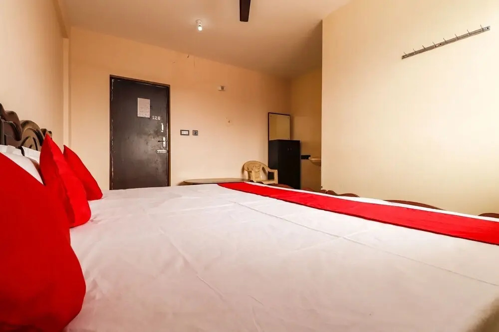 Hotel O Thirumala Boarding & Lodge