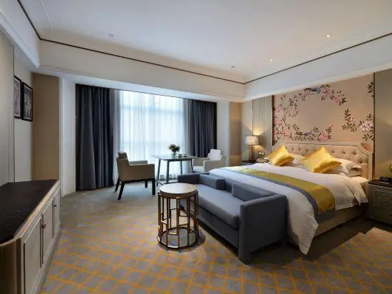 Bvstin Hongnan Hotel (Chengdu Hongpailou Metro Station)