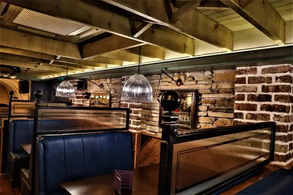 The Lansdowne Hotel
