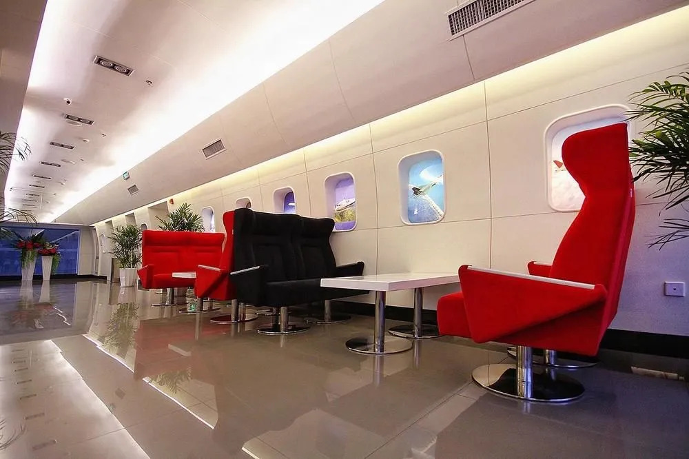 Plive FLY Aviation Theme Hotel