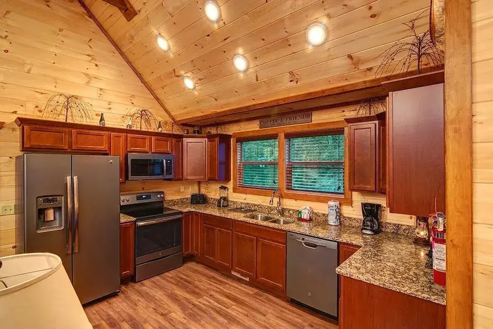 Cherokee Wind 1225 - 1 Br Cabin