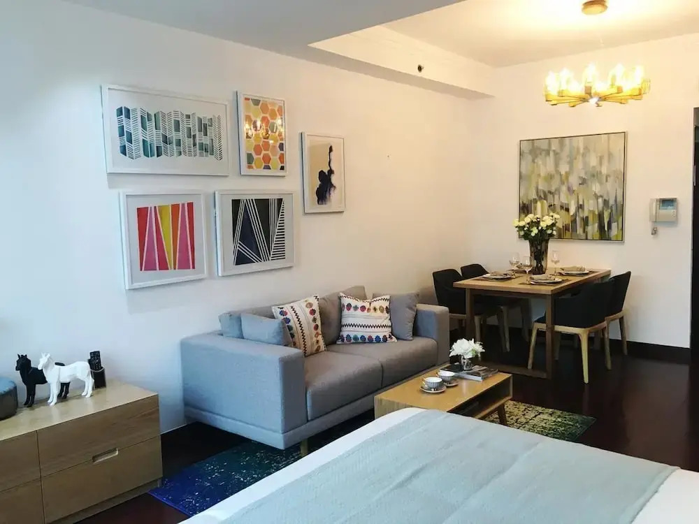 Yuanlai International Serviced Apartment