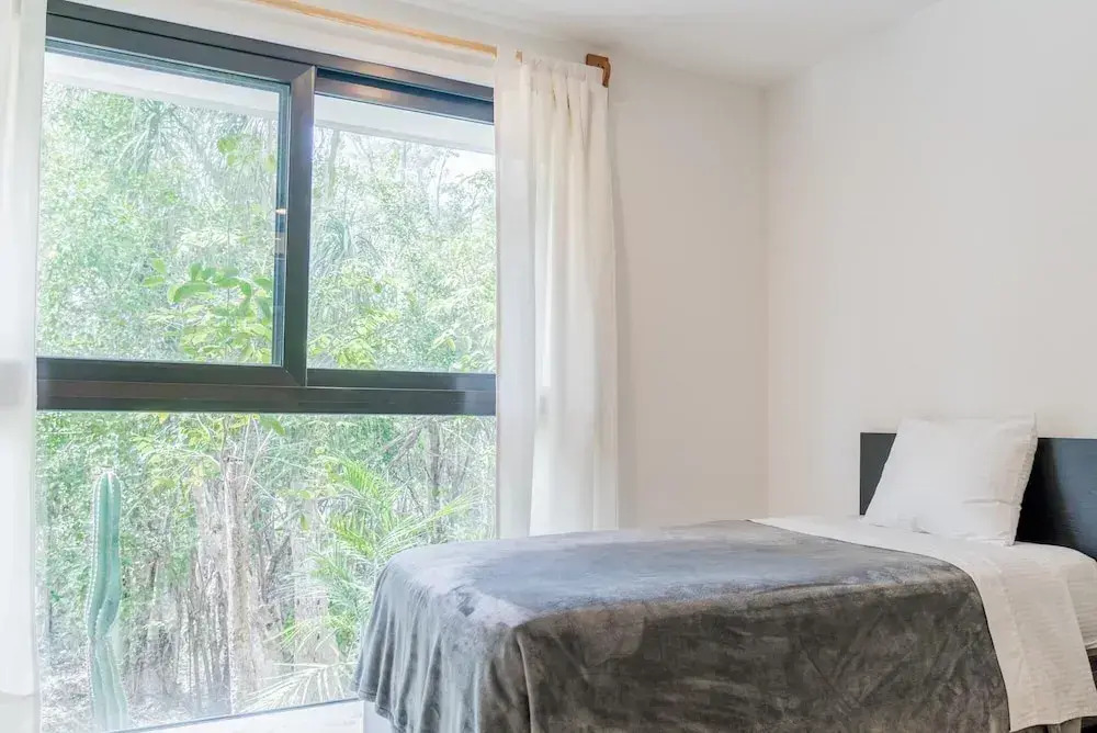 Deluxe Condo in Anah Village Stunning Complex With the Best Amenities Pool w Fountain