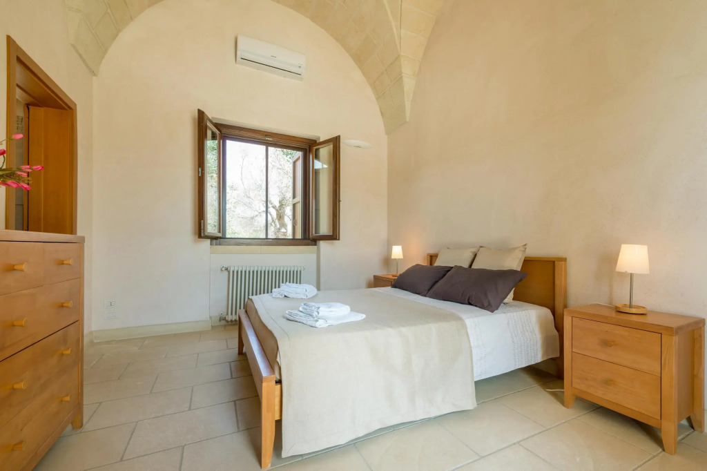 Masseria Le Giare In Carpignano Salentino