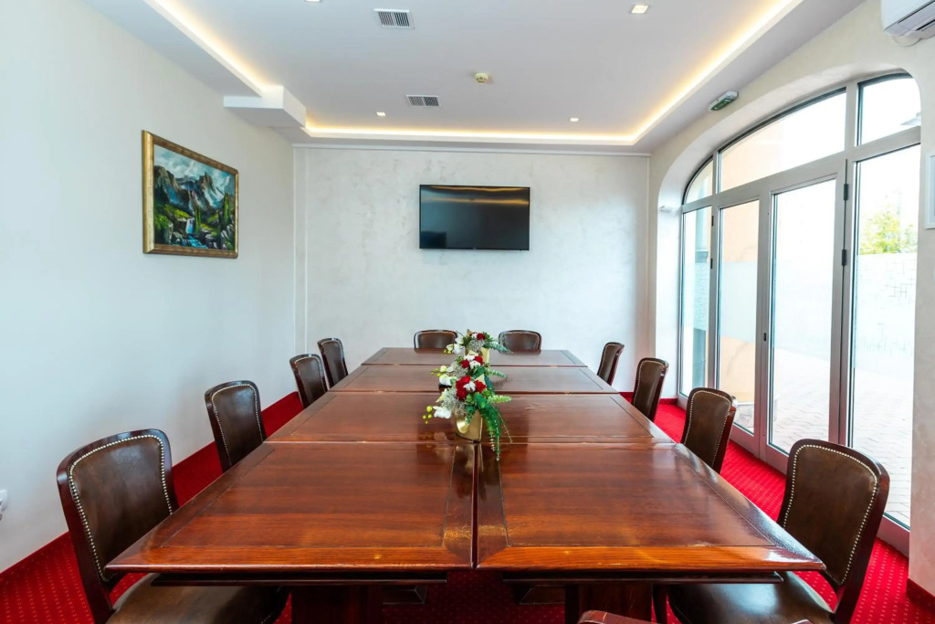Garni Hotel Royal Crown