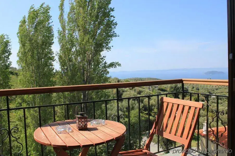 Chorostasi Guest House