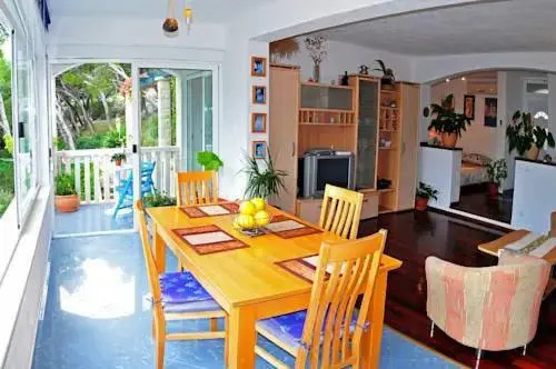 Apartments Gilve