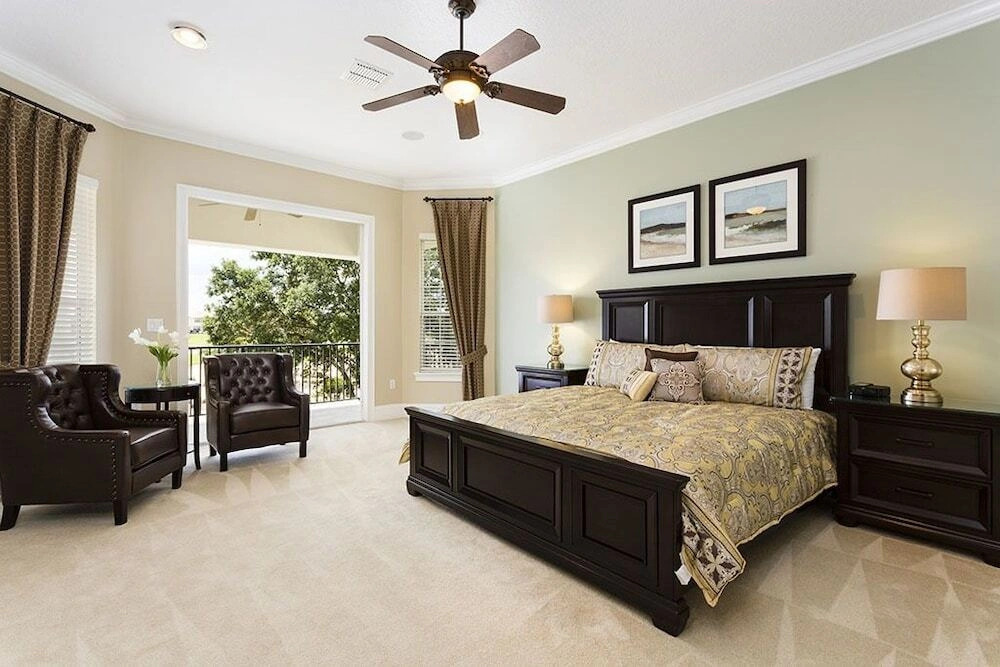 Terrific 5 bed home with a cinima & pool
