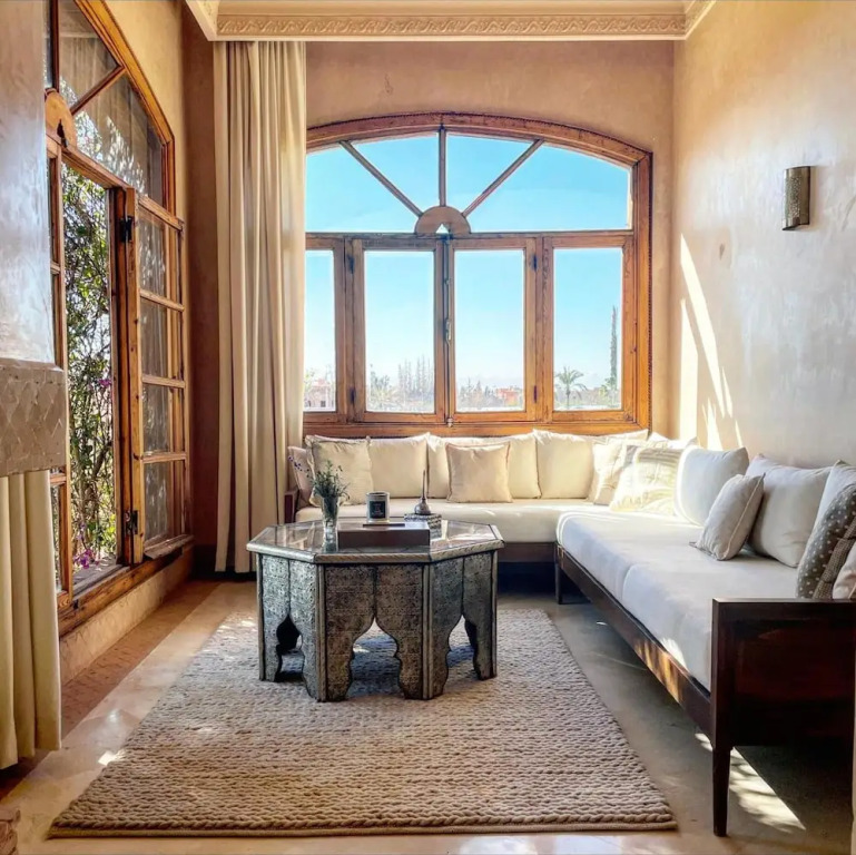 Jenan Mayshad Marrakech, Luxurious Private Domaine with Pool and Padel Court