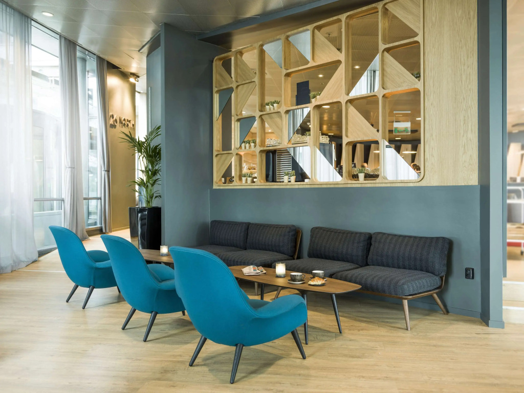 Отель Radisson Blu Airport