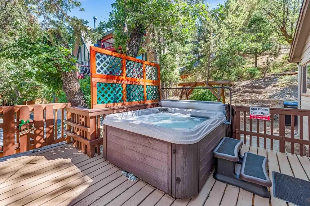 103 - Bow Canyon Escape