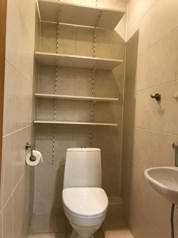 Inndays Apartment on Akademika Volgina