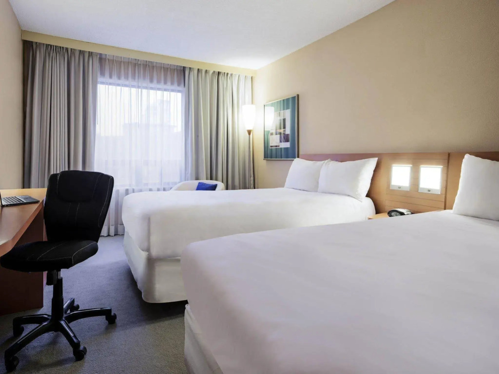 DoubleTree by Hilton Ottawa Downtown