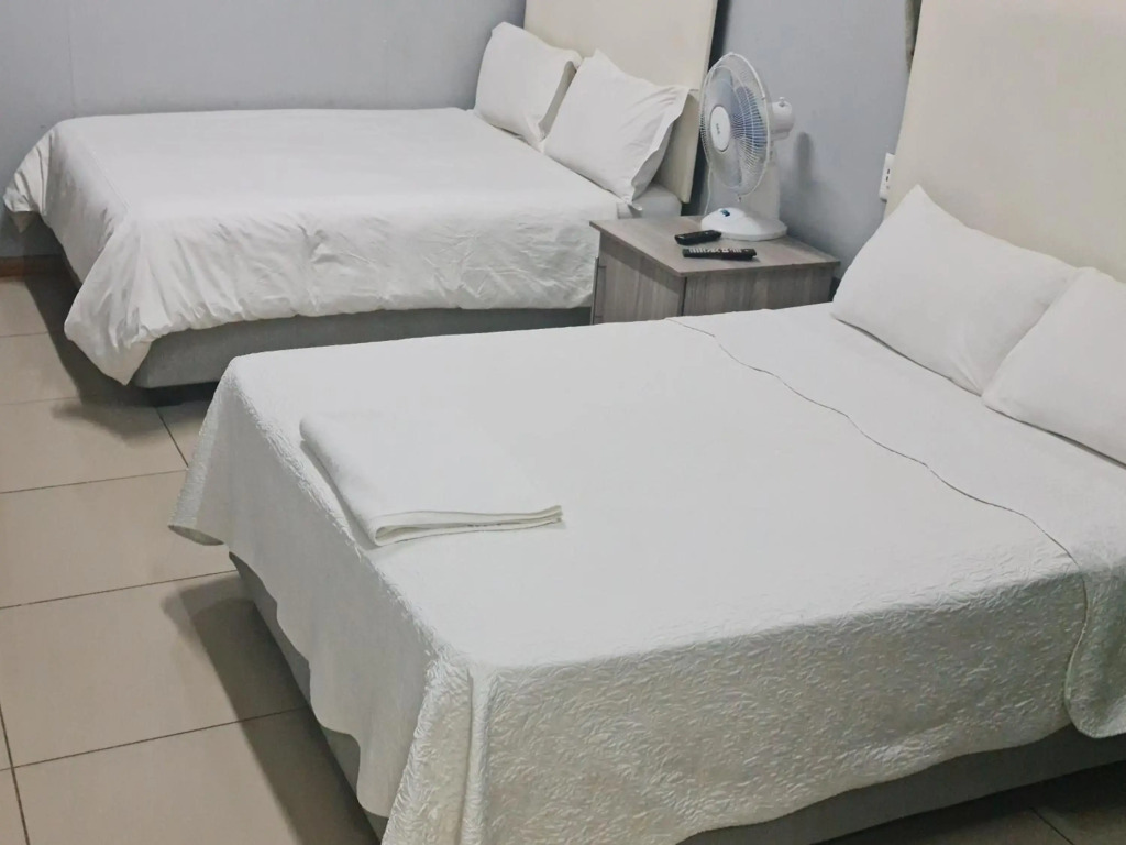 Hasate Guest House 10 Florence street Oakdale Belliville 7530 cape town south African
