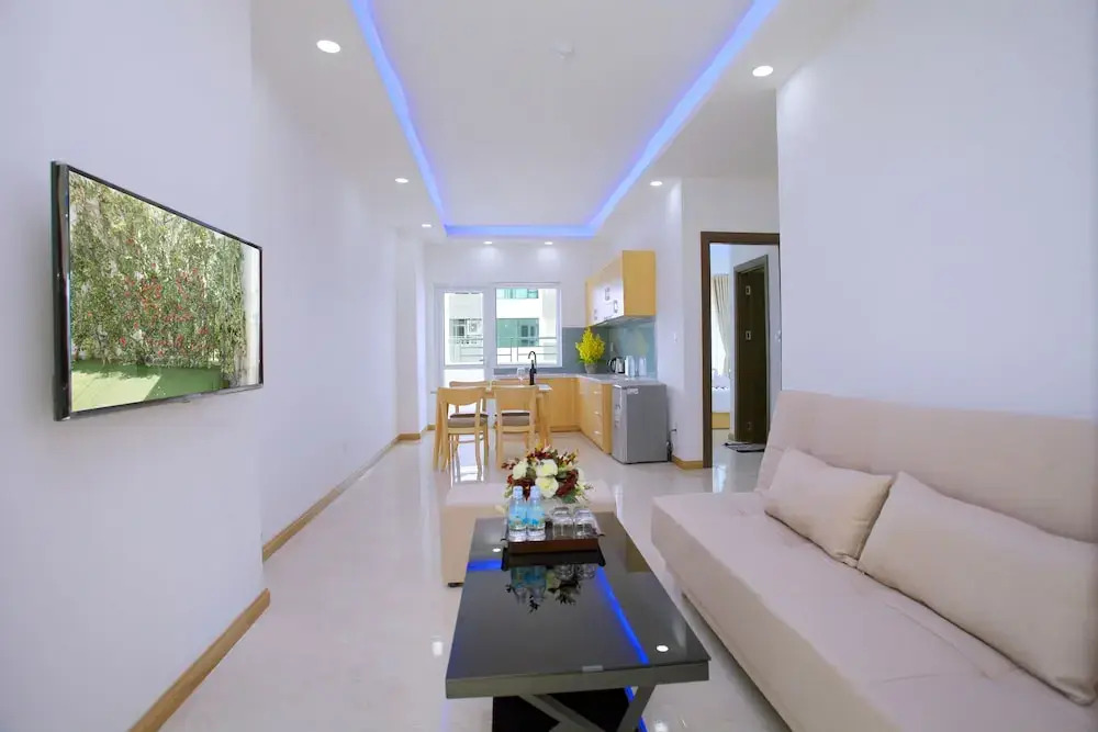 Mihaco Apartments and Hotel