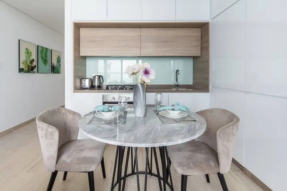 Remarkable Value Studio Apartment In Unbeatable Location!