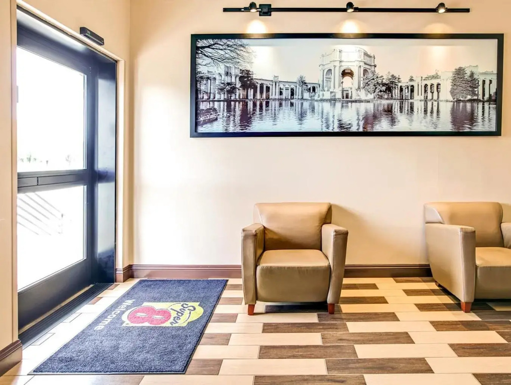 Hotel Skye SFO