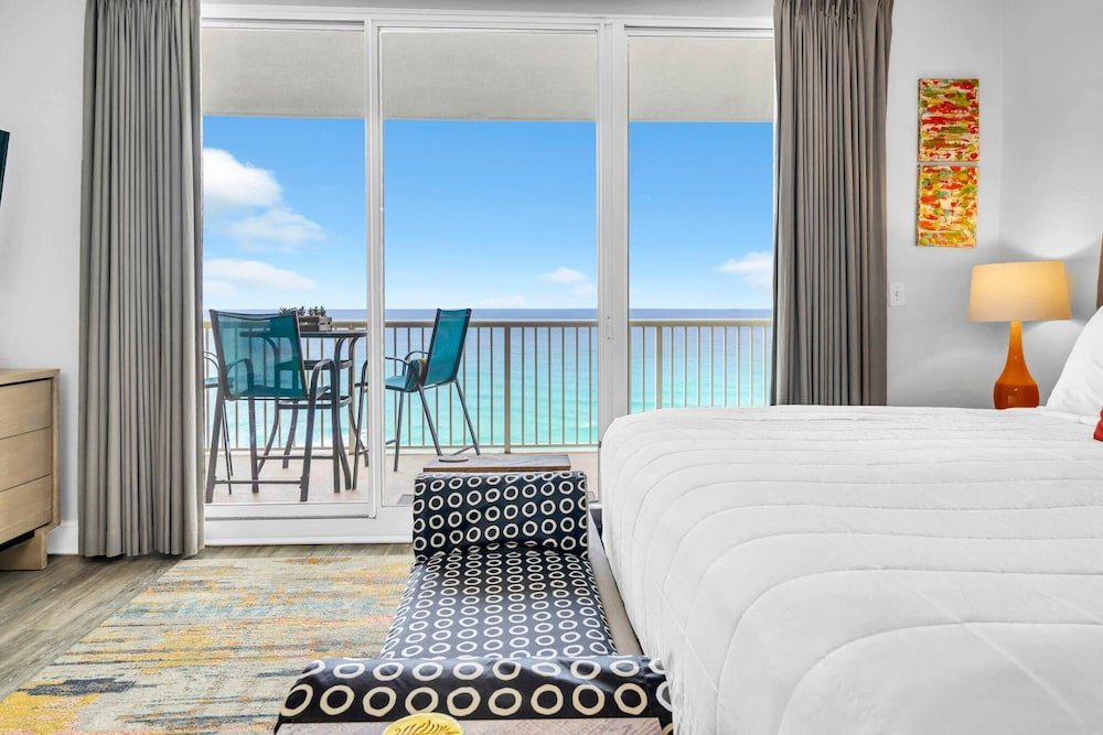 Majestic Beach Towers 1-1209