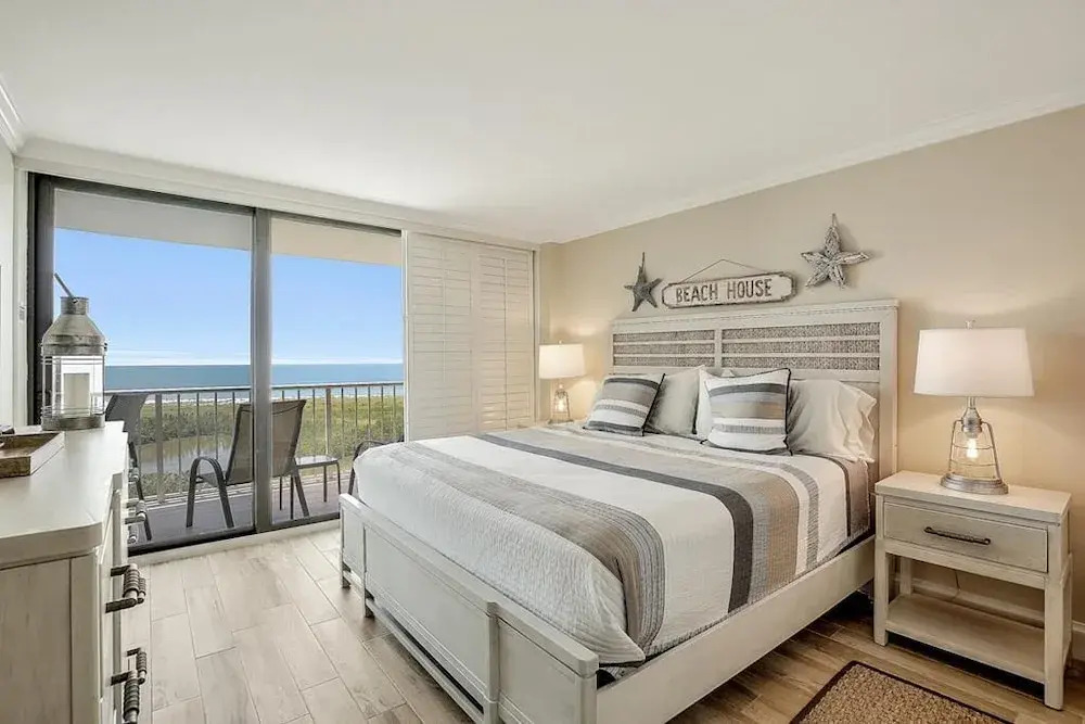 Seaview Condominium #65808 2 Bedrooms 2 Bathrooms Condo