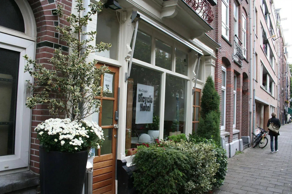 Bicycle Hotel Amsterdam